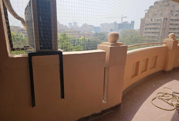 4 BHK Flat in MG Road, Gurgaon