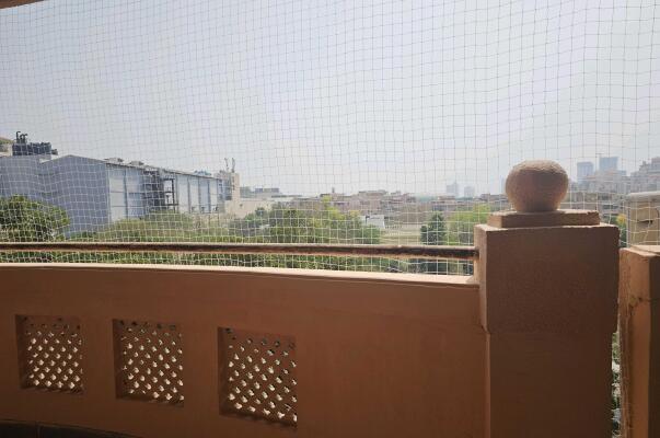 4 BHK Flat in MG Road, Gurgaon