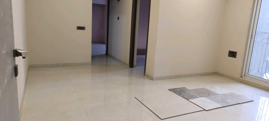 2 BHK Flat in Kavesar, Thane West