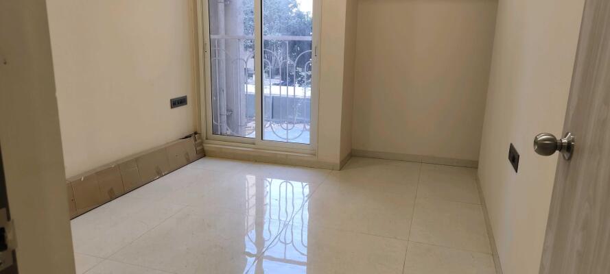 2 BHK Flat in Kavesar, Thane West