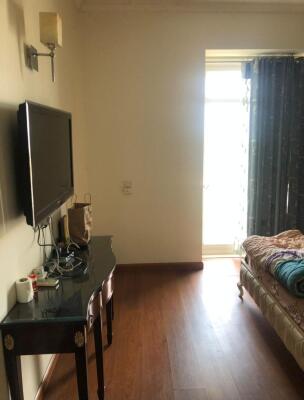 3 BHK Flat in Sector 48, Gurgaon