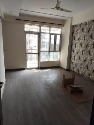 4 BHK Flat in Sector 61, Noida