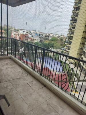 4 BHK Flat in Sector 61, Noida