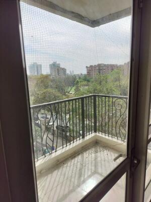 4 BHK Flat in Sector 61, Noida