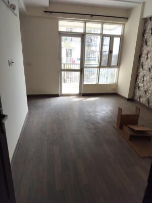 4 BHK Flat in Sector 61, Noida