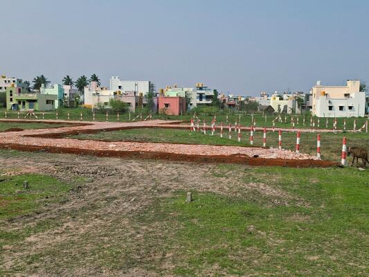 Residential land / Plot in Red Hills, Chennai