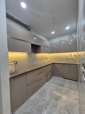 2 BHK Independent Builder Floor in Ramesh Nagar, Delhi
