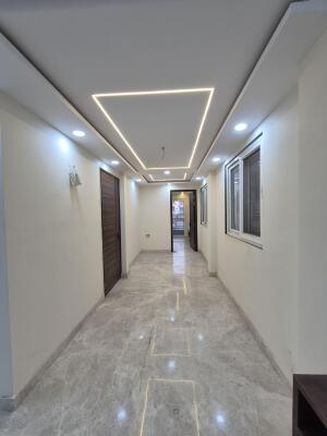 2 BHK Independent Builder Floor in Ramesh Nagar, Delhi