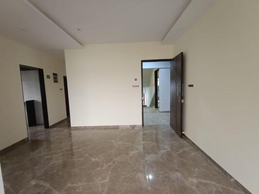 2 BHK Flat in IC Colony, Borivali West