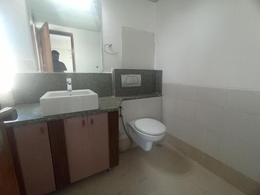 3 BHK Flat in Sector 53, Gurgaon