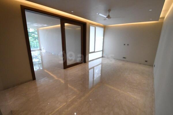 4 BHK Independent Builder Floor in South Extension 2, Delhi