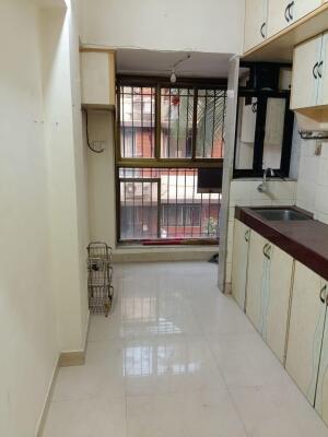 1 BHK Flat in Vile Parle East, Mumbai