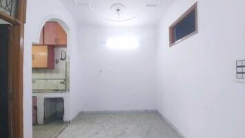 2 BHK Builder Floor in Sector 16 Rohini, Delhi