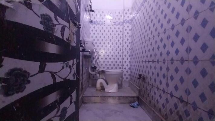 2 BHK Builder Floor in Sector 16 Rohini, Delhi