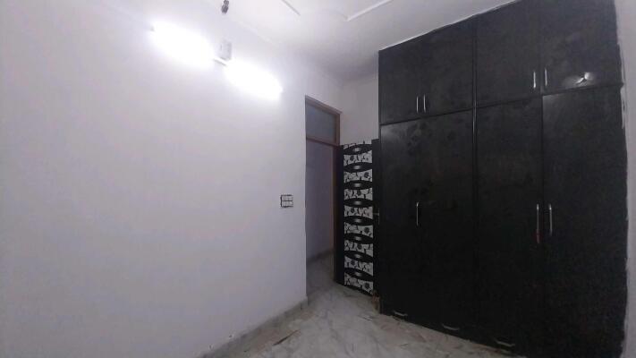 2 BHK Builder Floor in Sector 16 Rohini, Delhi