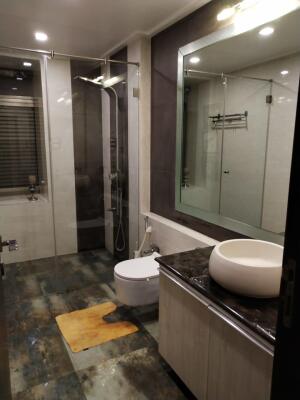 4 BHK Flat in Lokhandwala Andheri West, Mumbai