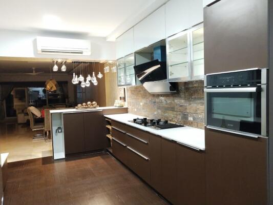 4 BHK Flat in Lokhandwala Andheri West, Mumbai