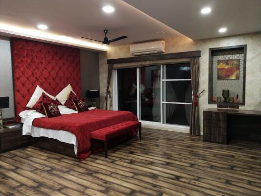 4 BHK Flat in Lokhandwala Andheri West, Mumbai