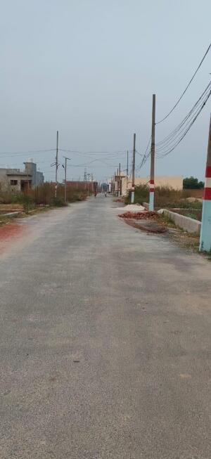 Residential land / Plot in Tilapta, Greater Noida