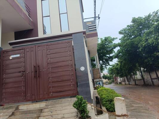 Residential land / Plot in Tilapta, Greater Noida