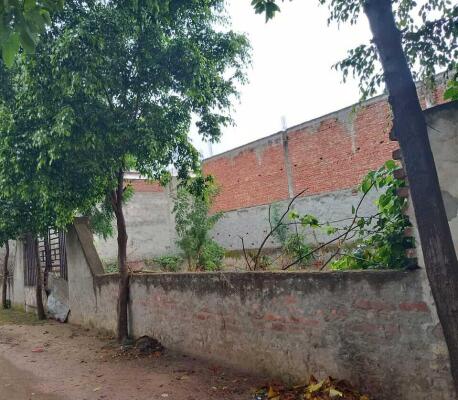 Residential land / Plot in Tilapta, Greater Noida