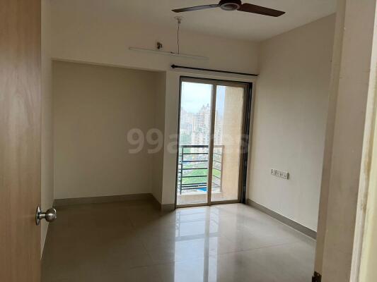 3 BHK Flat in Ghodbunder Road, Thane