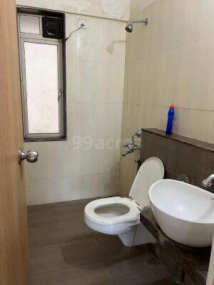 3 BHK Flat in Ghodbunder Road, Thane