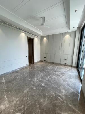 4 BHK Independent Builder Floor in D Block Defence Colony, Delhi