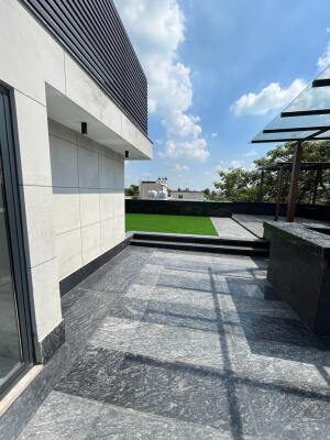 4 BHK Independent Builder Floor in D Block Defence Colony, Delhi
