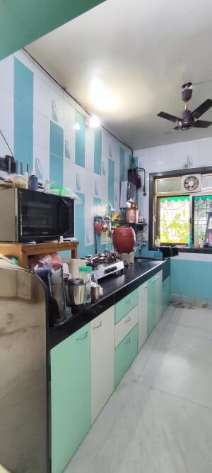 2 BHK Flat in Panch Pakhadi, Thane West