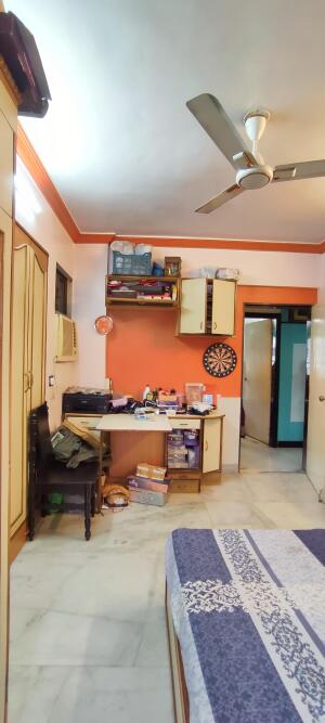 2 BHK Flat in Panch Pakhadi, Thane West