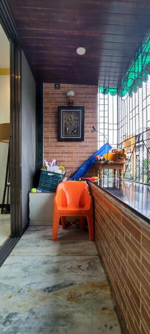 2 BHK Flat in Panch Pakhadi, Thane West