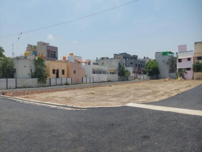 Residential land / Plot in Tilapta, Greater Noida