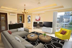 4 BHK Independent Builder Floor in Green Park, Delhi