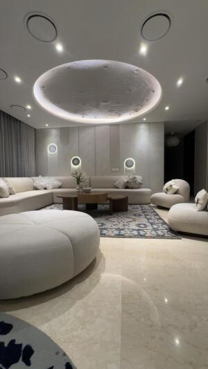 4 BHK Flat in MG Road, Gurgaon