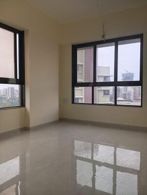 2 BHK Flat in Dadar East, Mumbai