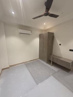 4 BHK Independent Builder Floor in Palam Vihar, Gurgaon