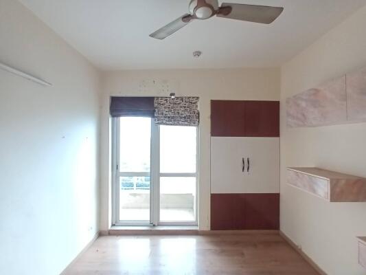 3 BHK Flat in Sector 110, Noida