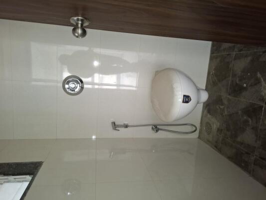 1 BHK Flat in Ghodbunder Road, Thane