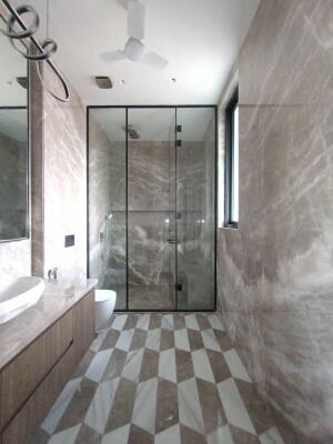 5 BHK Independent Builder Floor in Greater Kailash 2, Delhi