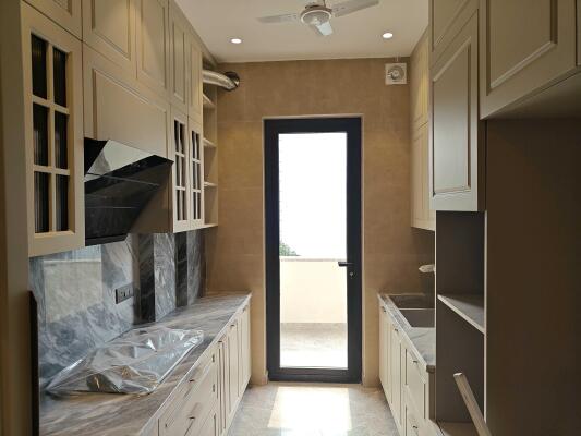 3 BHK Independent Builder Floor in Surajmal Vihar, Delhi