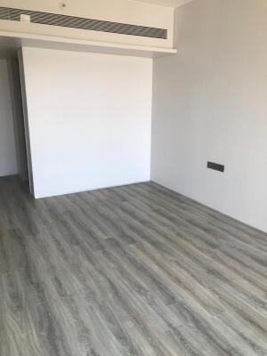 3 BHK Flat in Khar West, Mumbai