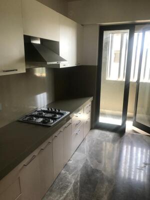 3 BHK Flat in Khar West, Mumbai