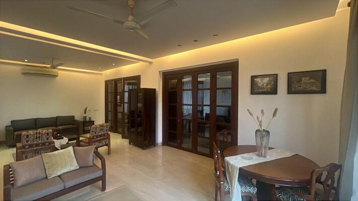 4 BHK Independent Builder Floor in Anand Niketan, Delhi