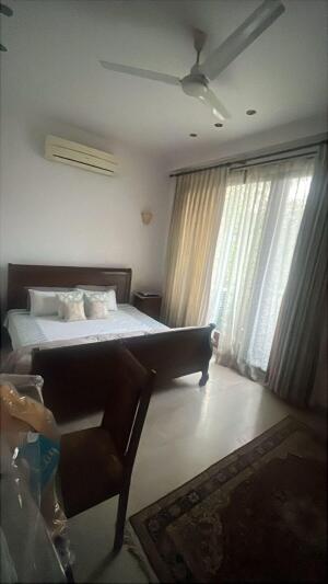 4 BHK Independent Builder Floor in Anand Niketan, Delhi