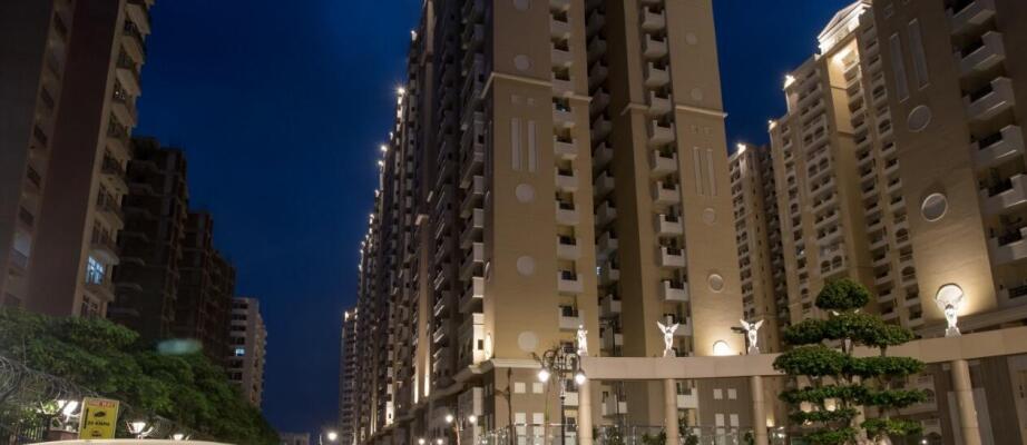 3 BHK Flat in Sector Chi 5, Greater Noida