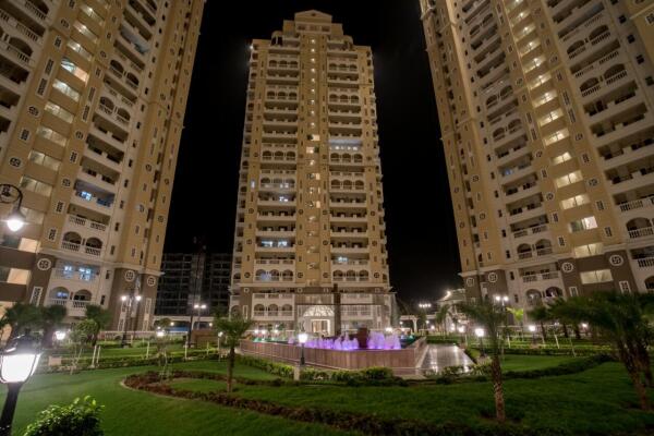 3 BHK Flat in Sector Chi 5, Greater Noida