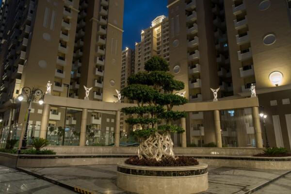 3 BHK Flat in Sector Chi 5, Greater Noida