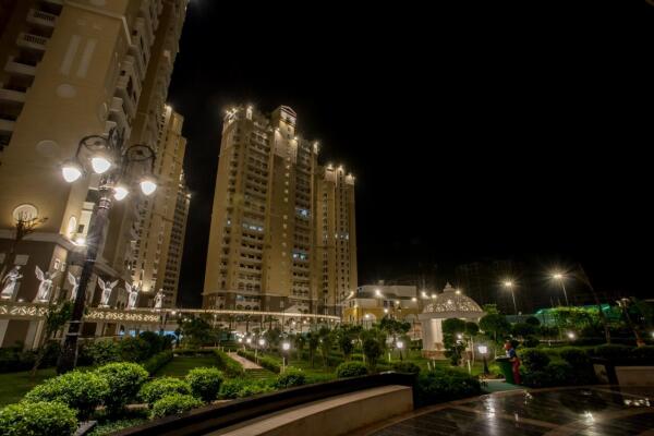 3 BHK Flat in Sector Chi 5, Greater Noida