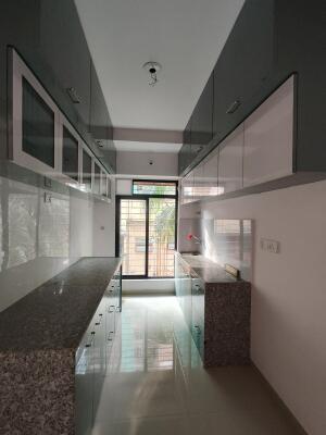 3 BHK Flat in Kandivali West, Mumbai